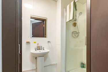 Silver En Suite City View at MyPad Paisley, 26 Gilmour Street, City Centre, Paisley, PA11EQ - Image 9